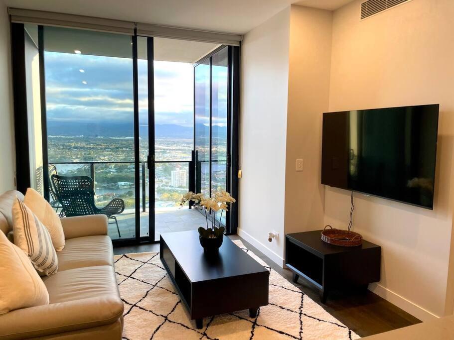 Luxury Stunning Riverview 1 Bedroom Apt 479F Gold Coast Bagian luar foto