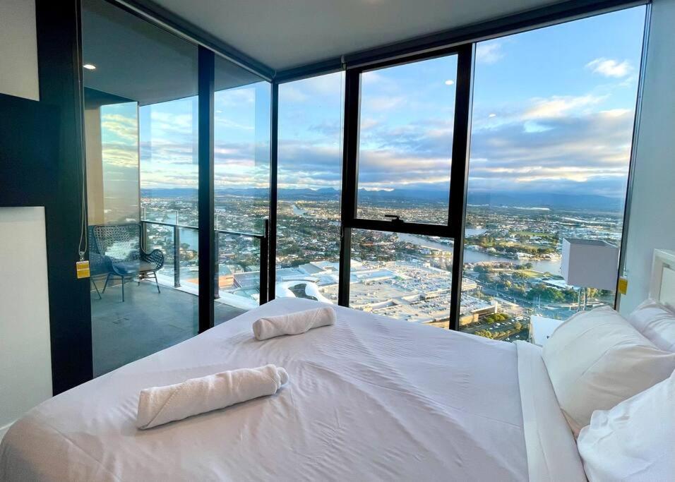 Luxury Stunning Riverview 1 Bedroom Apt 479F Gold Coast Bagian luar foto