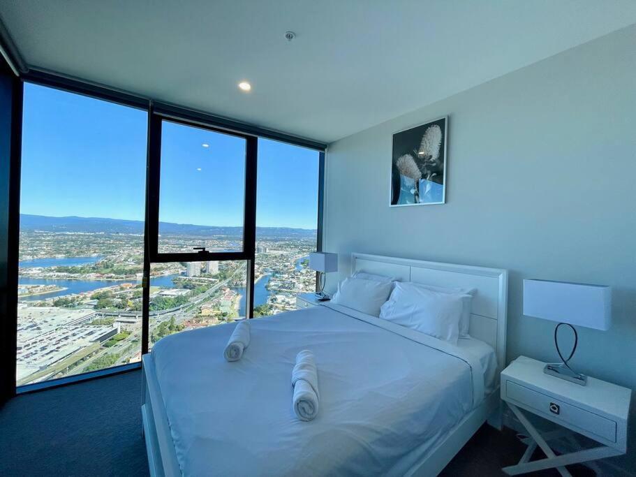 Luxury Stunning Riverview 1 Bedroom Apt 479F Gold Coast Bagian luar foto